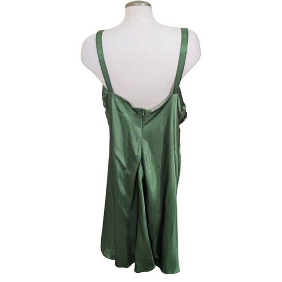 Vintage Y2K Niki Livas NEW Formal Hoco Designer Dress Plus Size 20W Green Satiny - Picture 4 of 9
